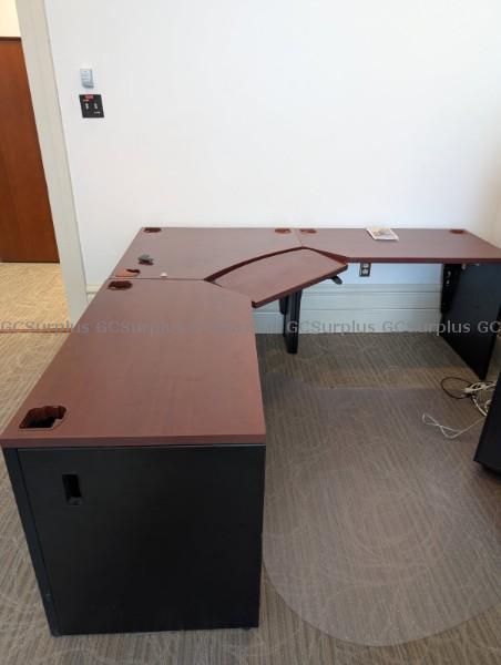 Photo de Mobilier de bureau varié