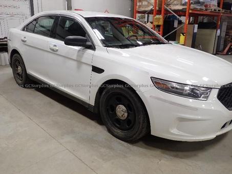 Picture of 2013 Ford Taurus (148105 KM)