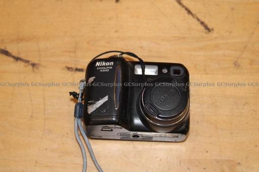 Picture of Nikon Coolpix 4300 Digital Cam
