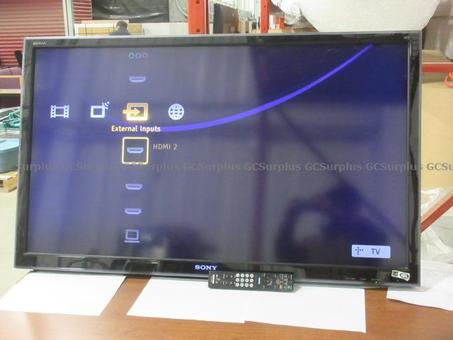 Picture of 46'' Sony Flat Screen TV