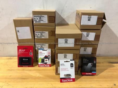 Picture of Lot of Assorted SanDisk Memory