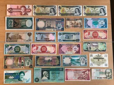 Picture of Lot of Collectable Bills