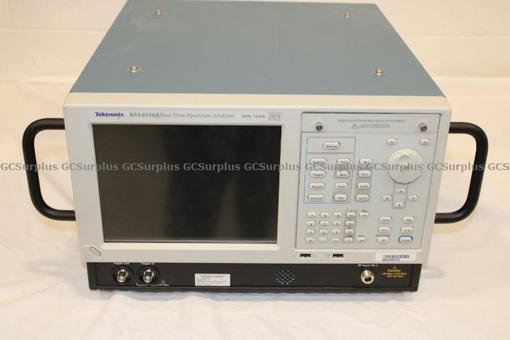 Picture of 1 Tektronix Real-Time Spectrum