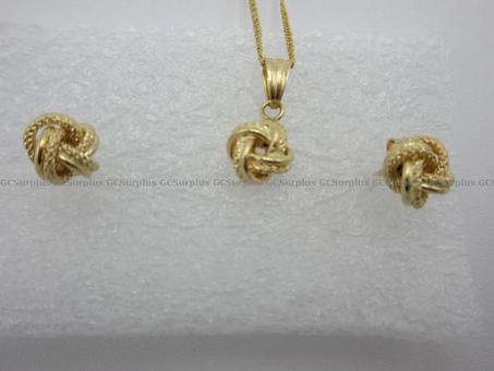 Picture of Ladies Stamped 18KT Yellow Gol