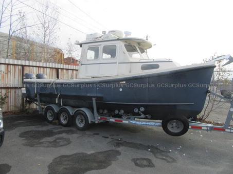 Picture of Boat & Trailer