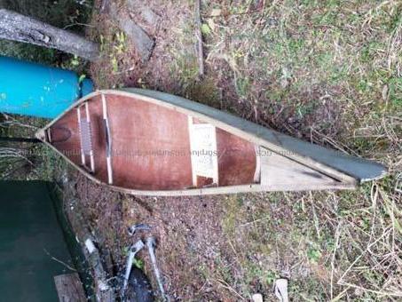 Picture of Canoe - Lot 31