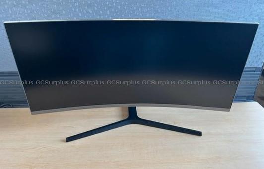 Picture of Samsung C34H890WJN 34” Curved 