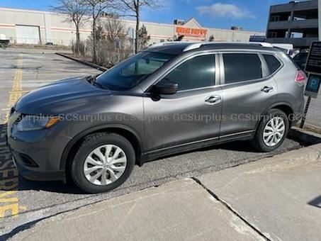 Photo de Nissan Rogue S transmission in