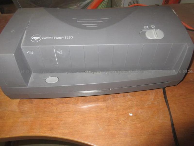 Picture of Electronic Hole Punch