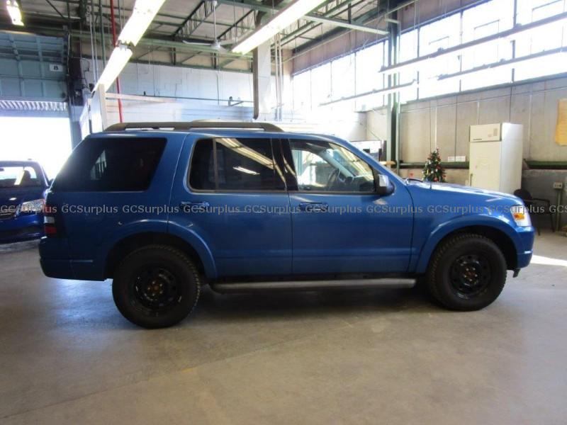 Picture of 2010 Ford Explorer XLT 4.0 L 4
