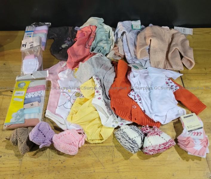 Picture of Lot of Infant Clothing