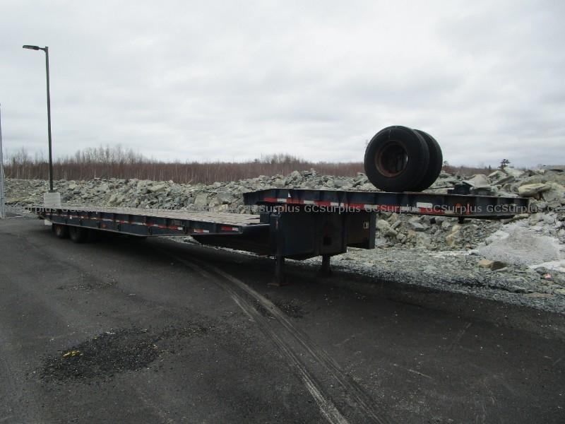 Picture of Flat Deck Trailer