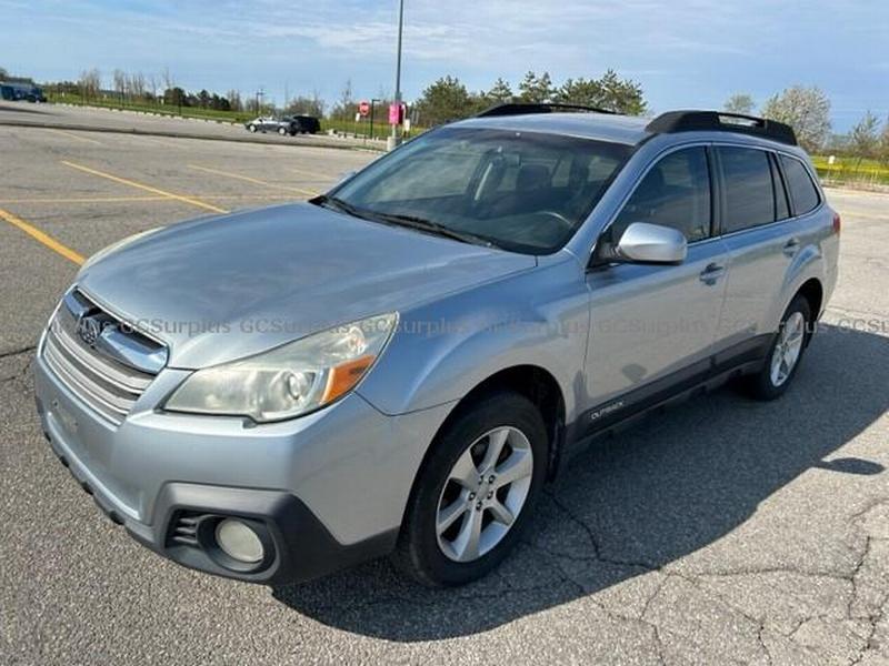 Picture of 2013 Subaru Outback 3.6R