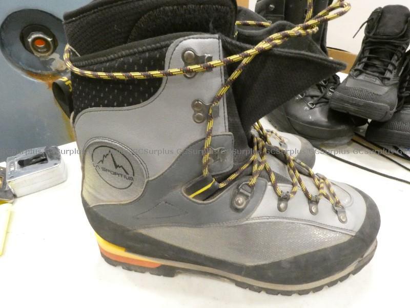 Picture of Mountaineering Boots