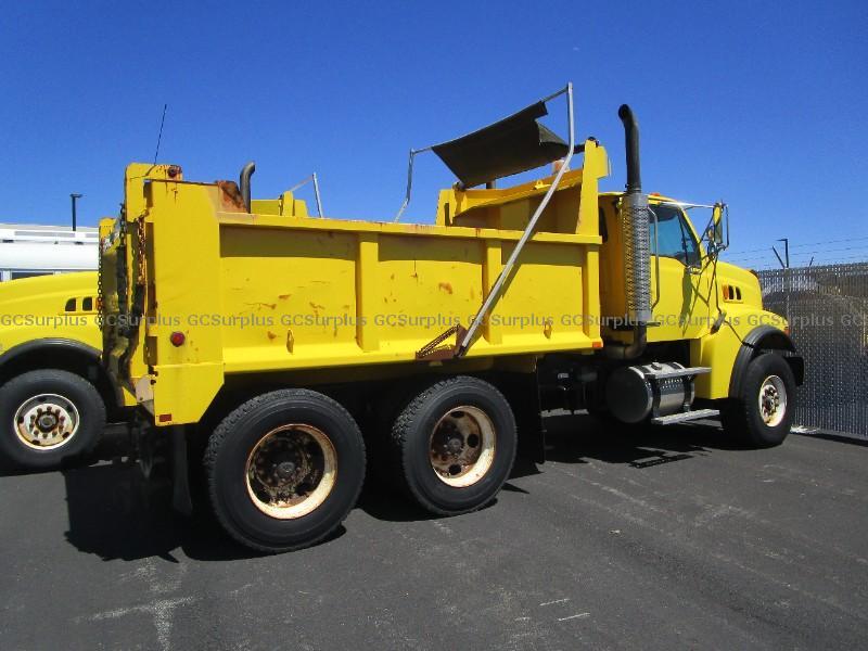Picture of 2005 Sterling LT9500 Dump Truc