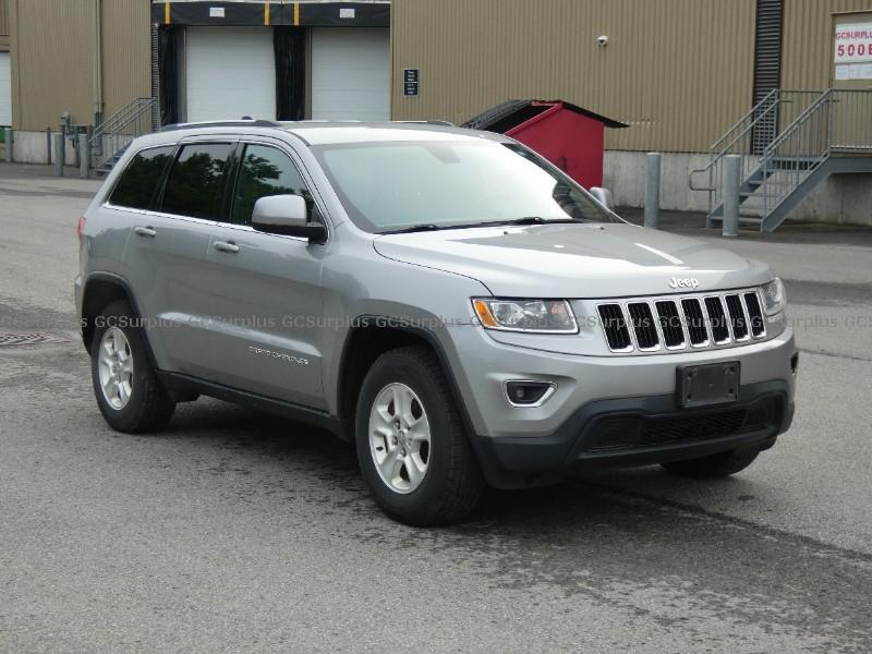 Picture of 2015 Jeep Grand Cherokee Lared