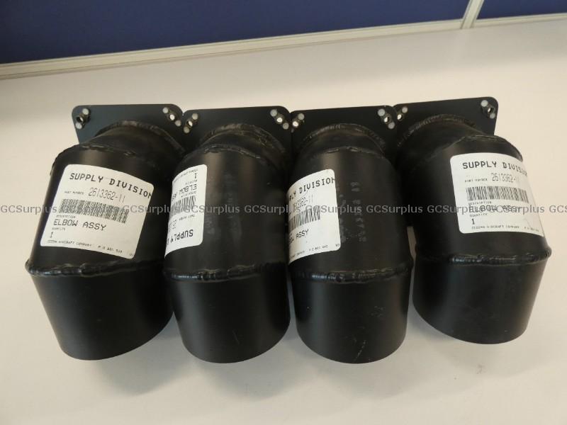 Picture of Lot of Cessna 2613362-11 Elbow