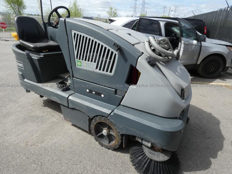 Picture of 2014 Advance CS7000
