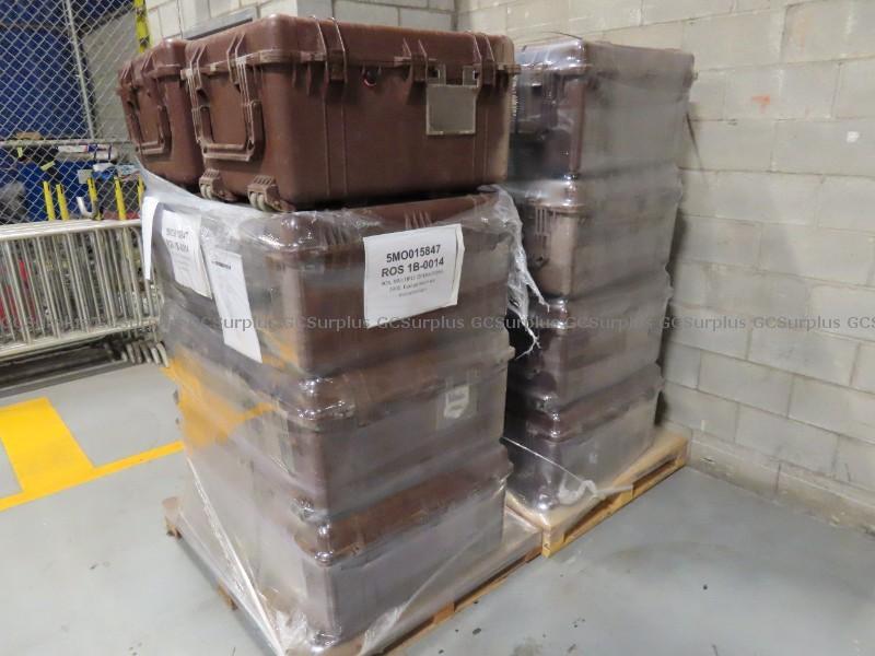 Picture of Lot of 16 Pelican 1630 Transpo