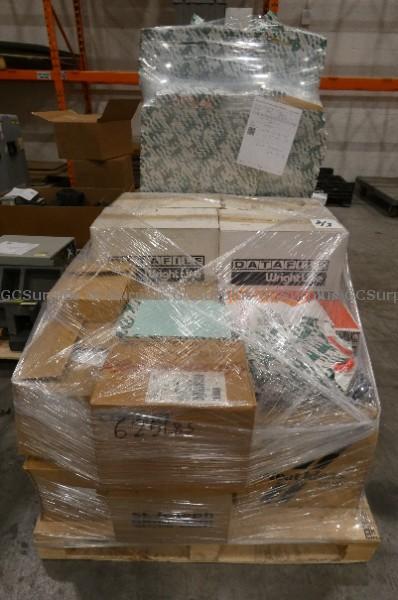 Picture of Lot of Paper in Various Sizes