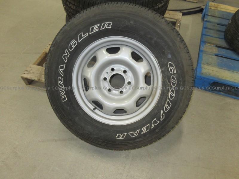 Picture of Set of 4 Goodyear Wrangler Tir