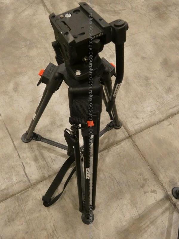 Picture of Cartoni Tripod with Fluid Head