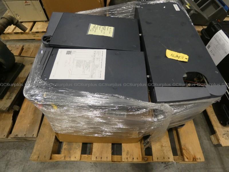 Picture of Acquity Chromatograph