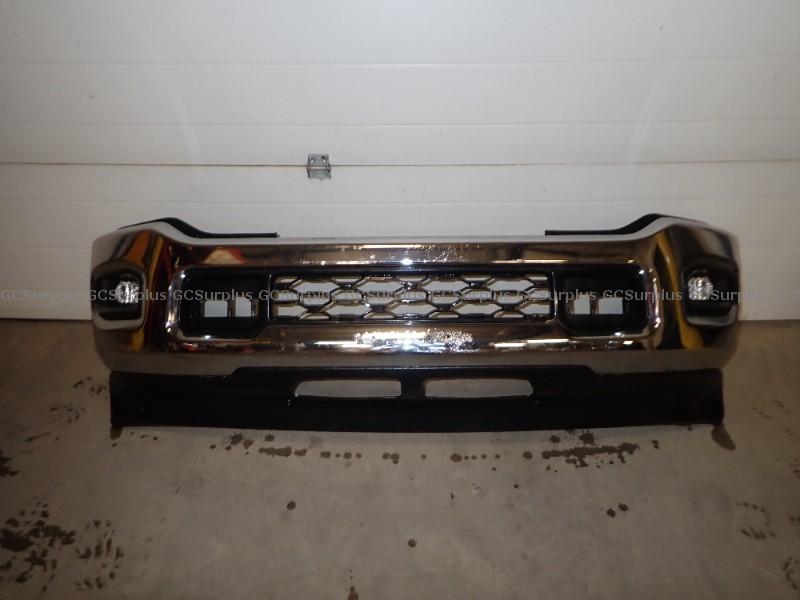 Picture of 2023 Ram 2500 Front Bumpers