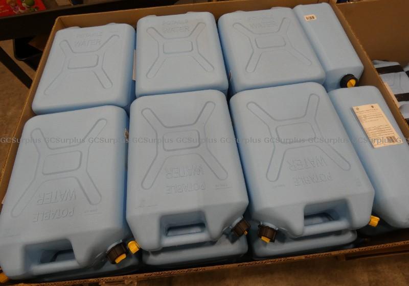 Picture of Lot of Scepter W520 Jerry Cans